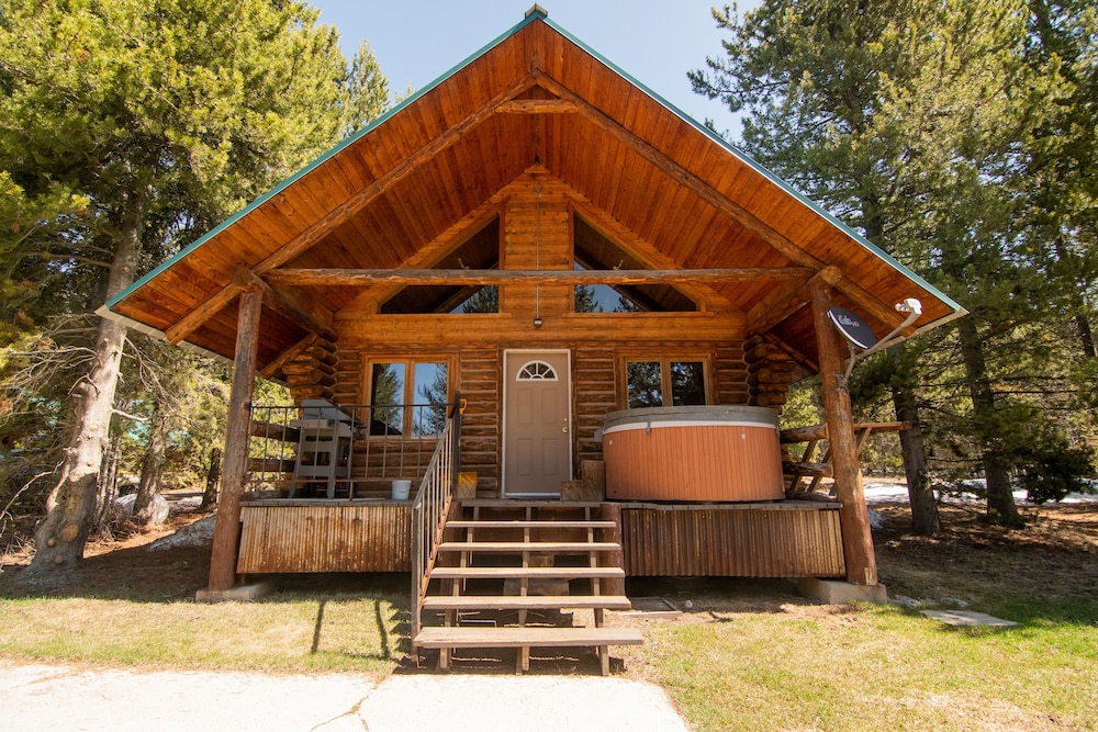 Family Cabin, 1 Bedroom, Kitchen (With Loft)