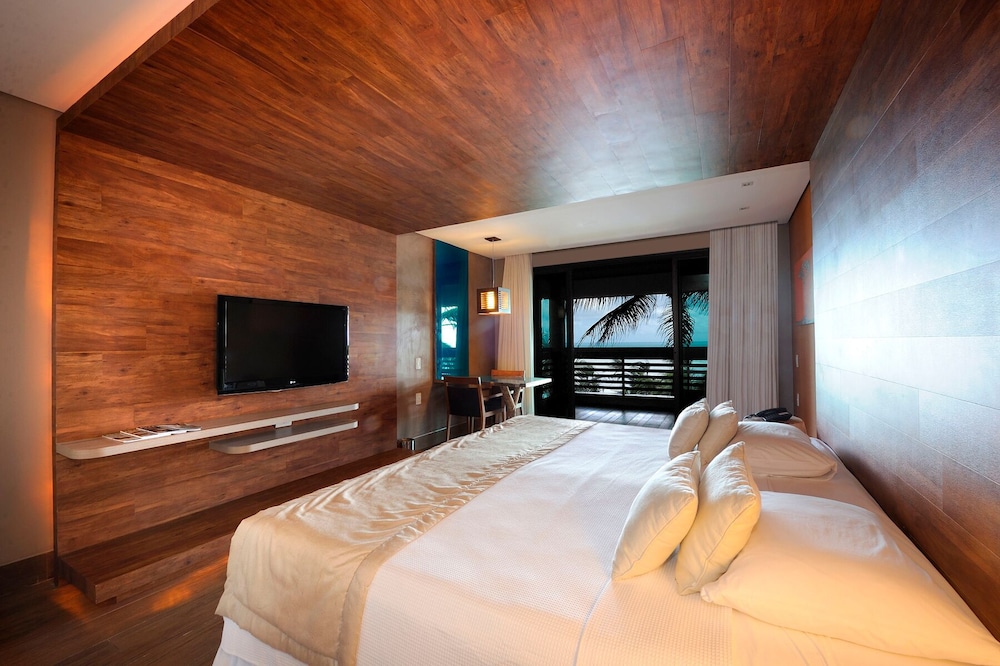 Superior Suite - Photo 2