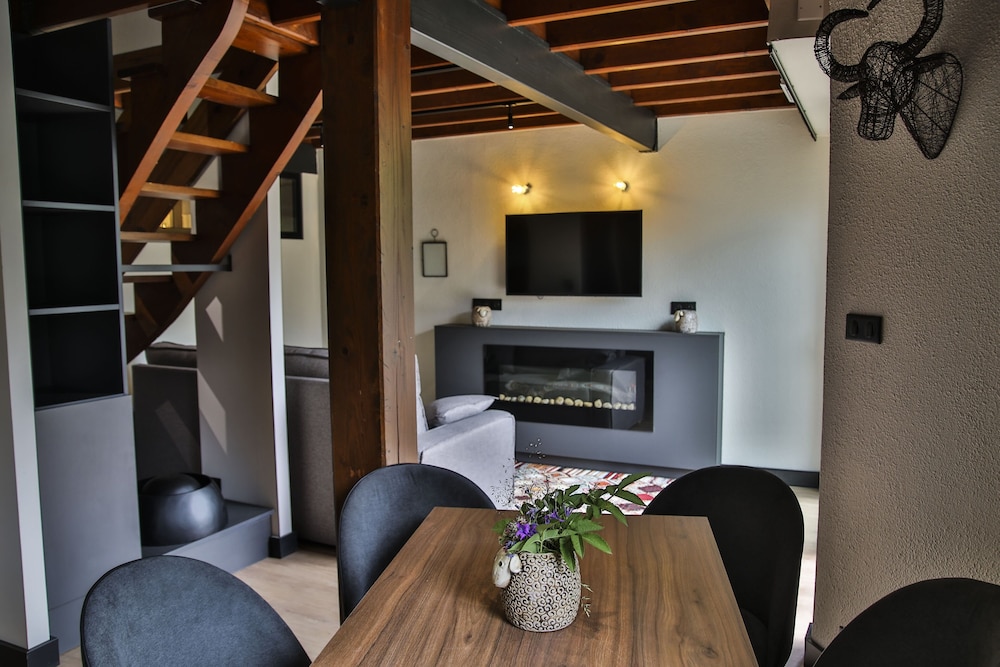 Family Chalet, 3 Bedrooms - Photo 5