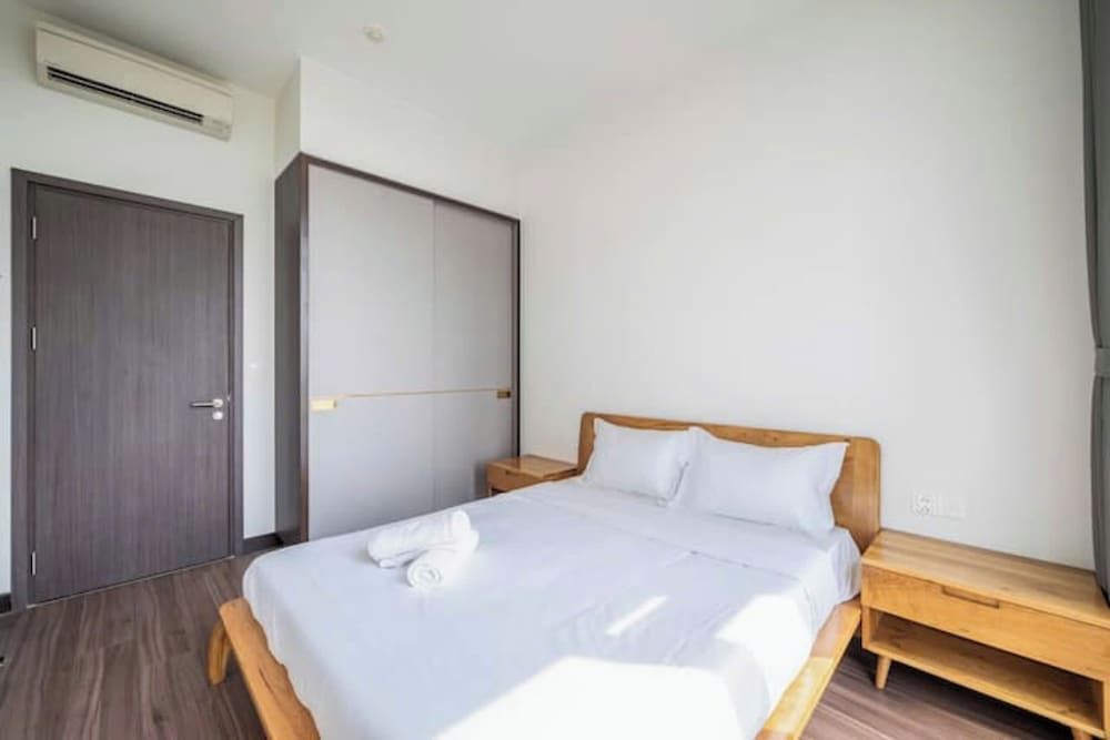 Grand Suite, 1 Bedroom, Club Lounge Access, City View photo 1