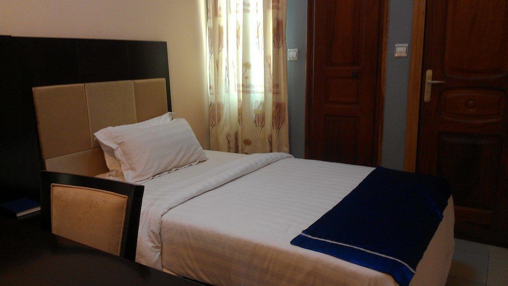 Economy Room photo 3