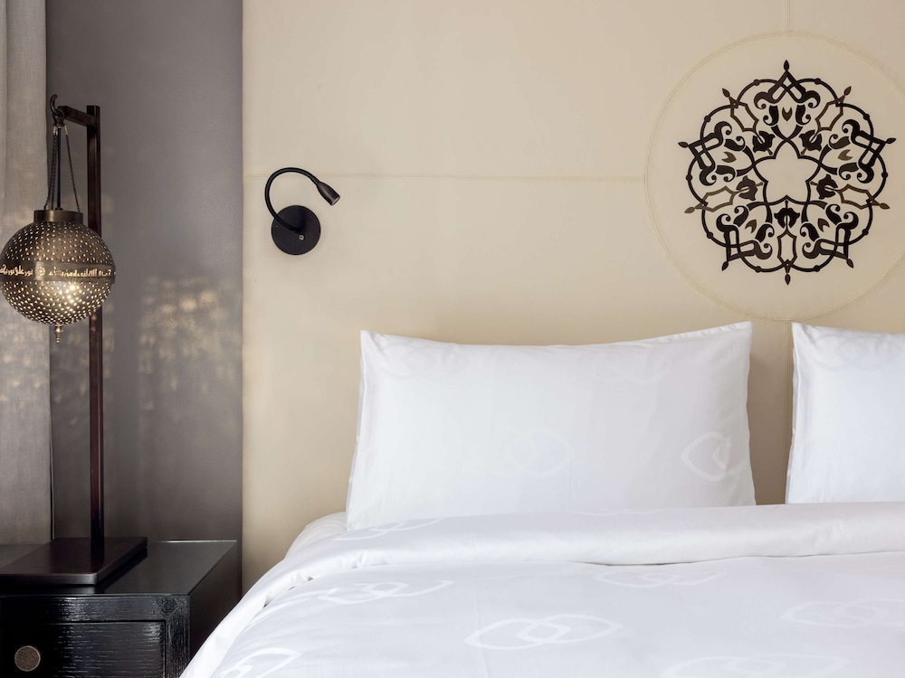 Suite, 1 King Bed (Prestige, Partial Haram Plaza view)
