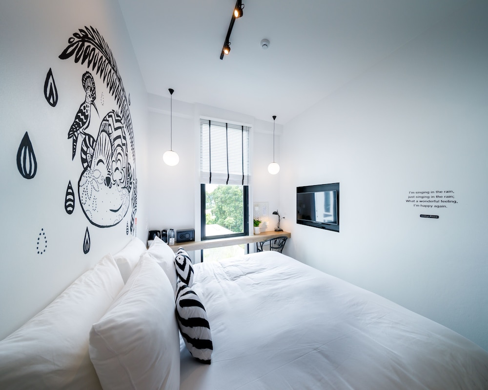 Chimpanzee pod (King bed) - Photo 4