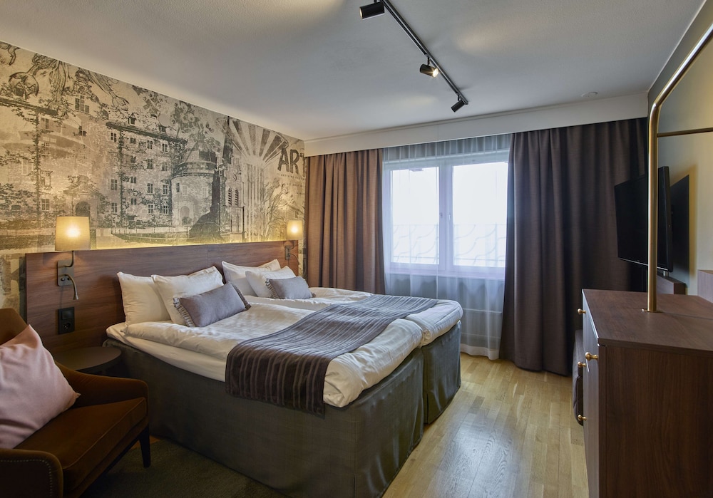 Suite (Master) - Photo 4