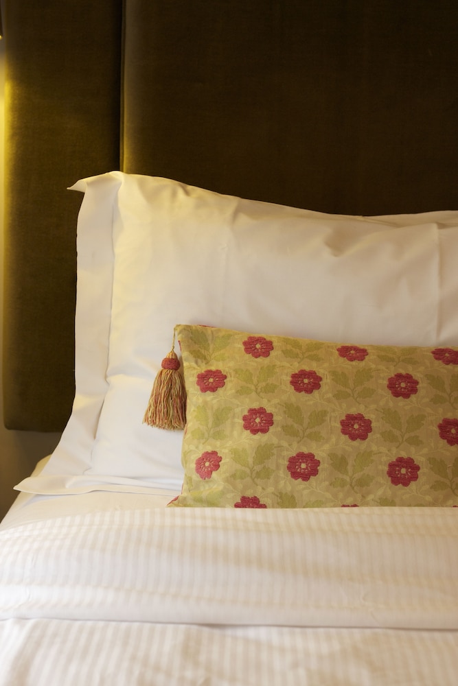 Club Double Room (Single Occupancy) photo 3