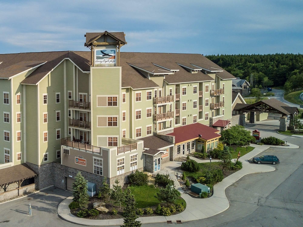 Condo, 1 King Bed (0 Br :  Soaring Eagle 308) photo 2