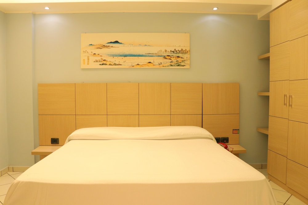Economy Room - Photo 1