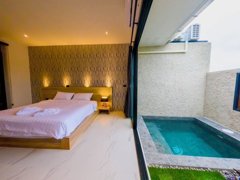 Superior Pool Villa - Photo 7