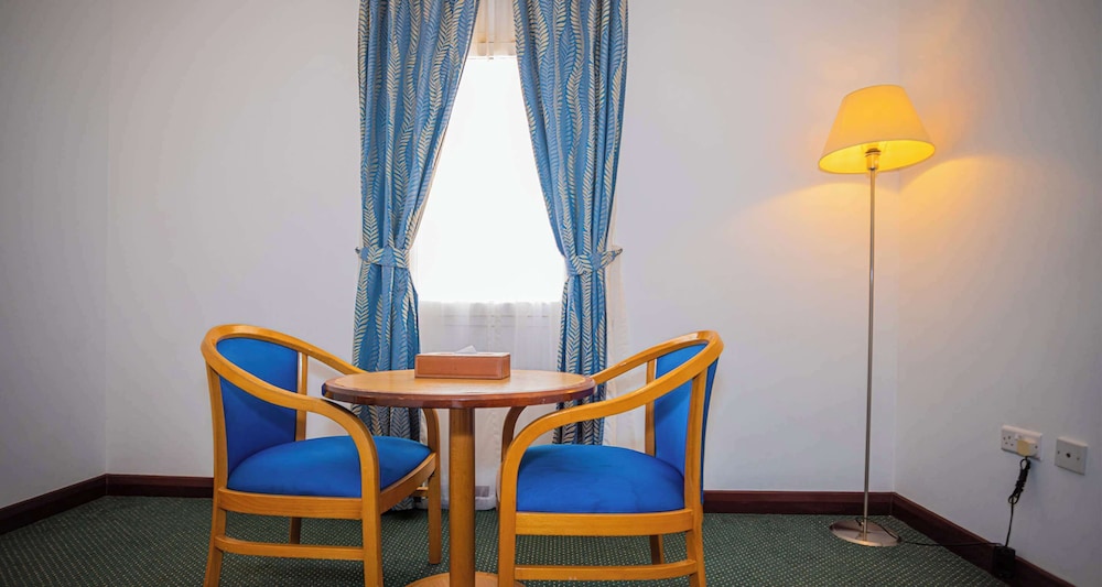 Standard Room, 2 Twin Beds, Non Smoking - Photo 2