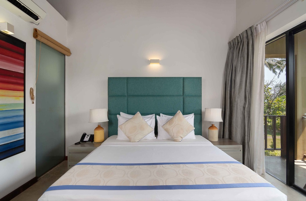 Deluxe Double Room, Garden View photo 2