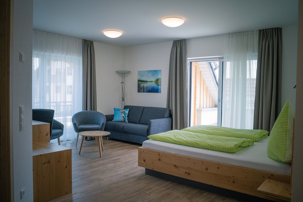 SUPERIOR JUN.-SUITE - sep. Schlaf-Zimmer
