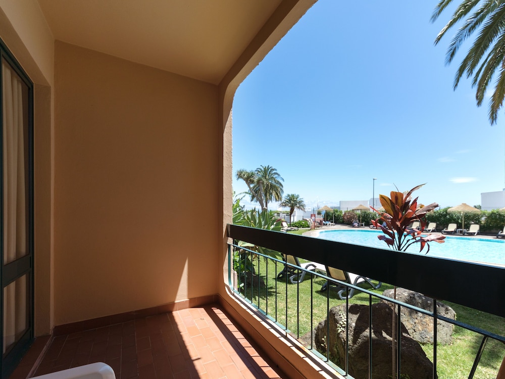 Double or Twin Room - Photo 3