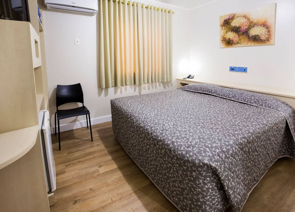 Double or Twin Room photo 3