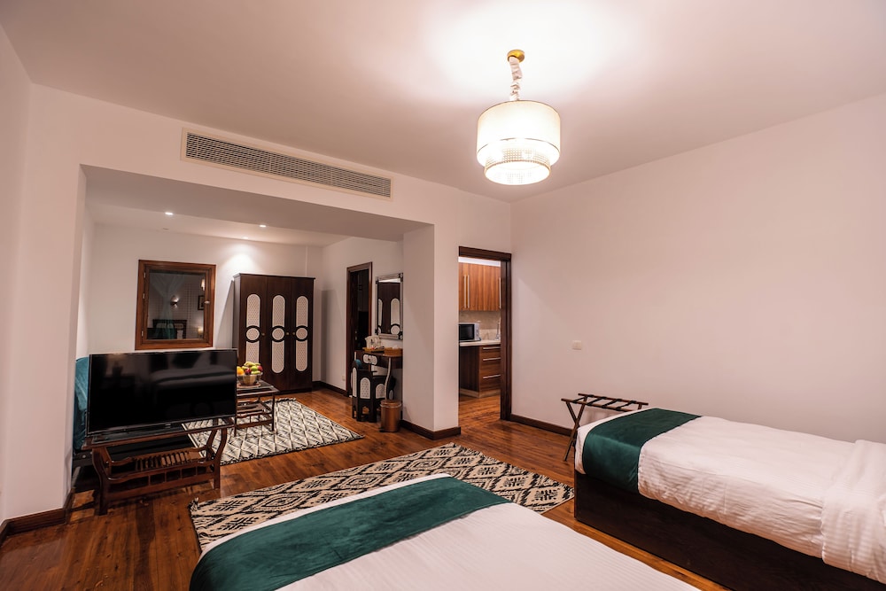 Deluxe Twin Room, Private Bathroom