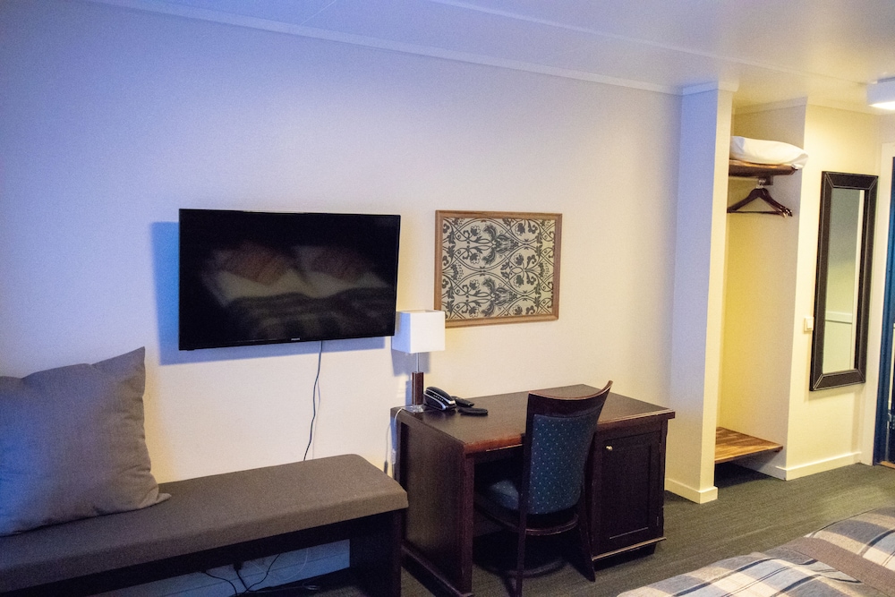 Standard Double Room, 1 Queen Bed photo 2
