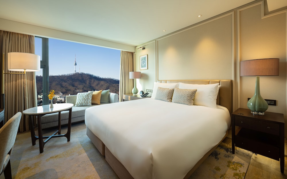 Premium Room, 1 King Bed