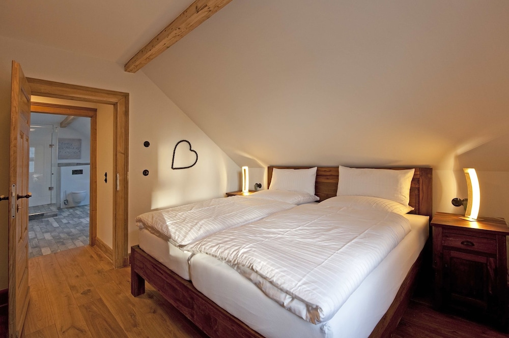 Apartment, Annex Building (Ehringhausen) Including Cleaning Fee