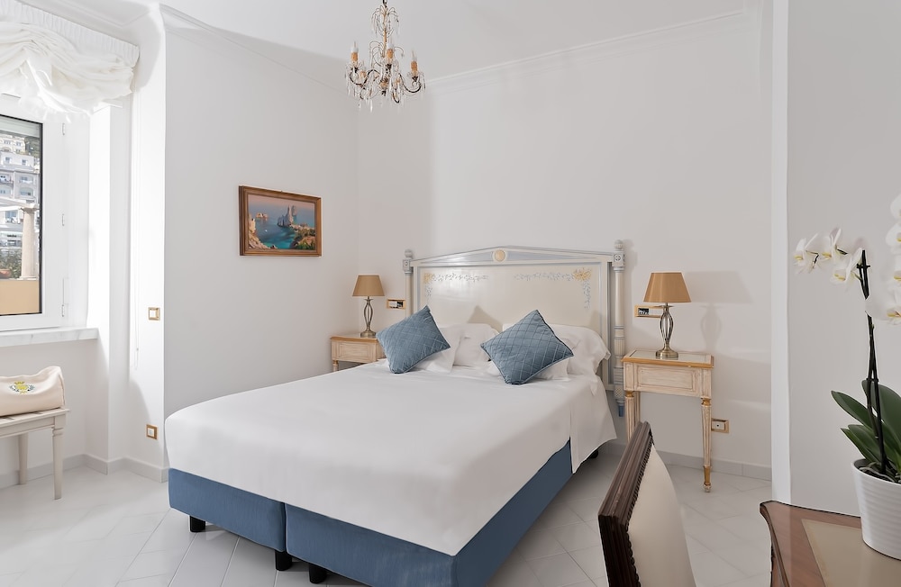 Standard Double Room, City View