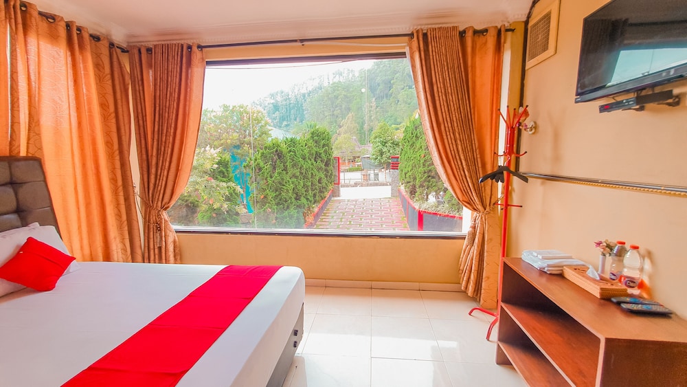 Superior Double or Twin Room - Photo 18