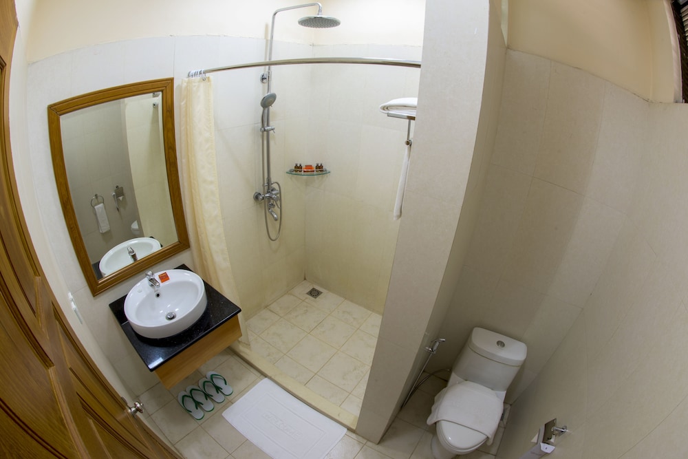 Standard Room photo 2