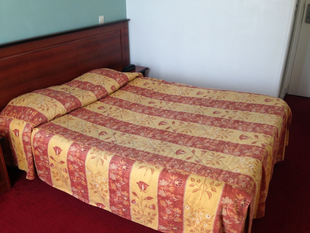 Adjoining Room photo 2