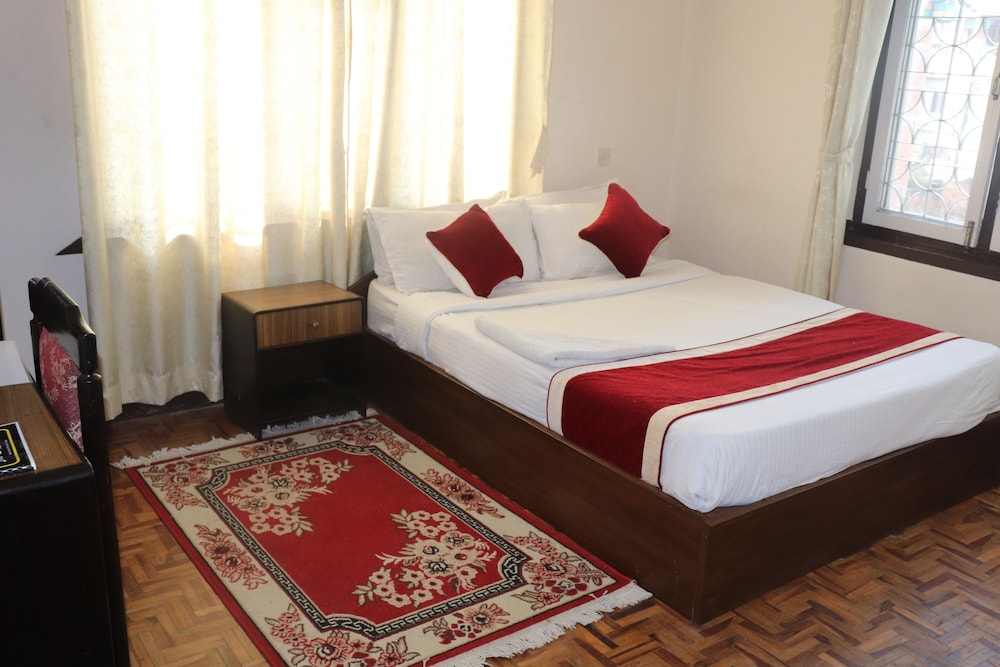 Deluxe Double Room, 1 King Bed photo 2