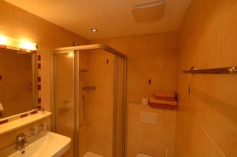 Apartment (2) ( incl. cleaning fee EUR 100) photo 3