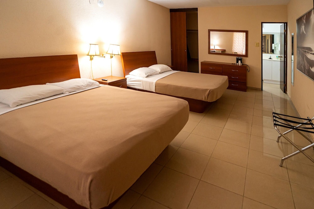 Superior Double Room, 2 Double Beds photo 1