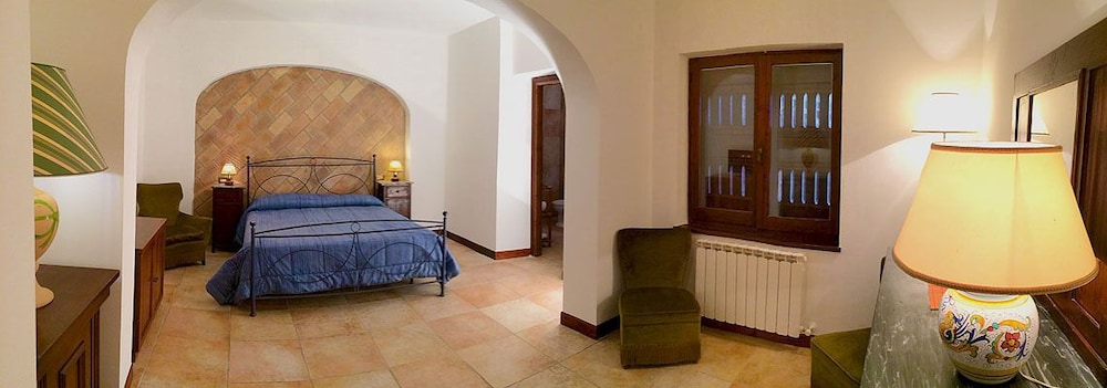 Double or Twin Room photo 2