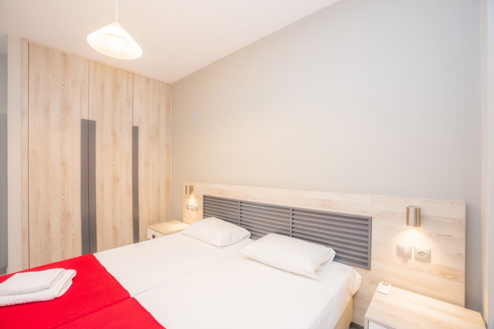 City Apartment photo 2