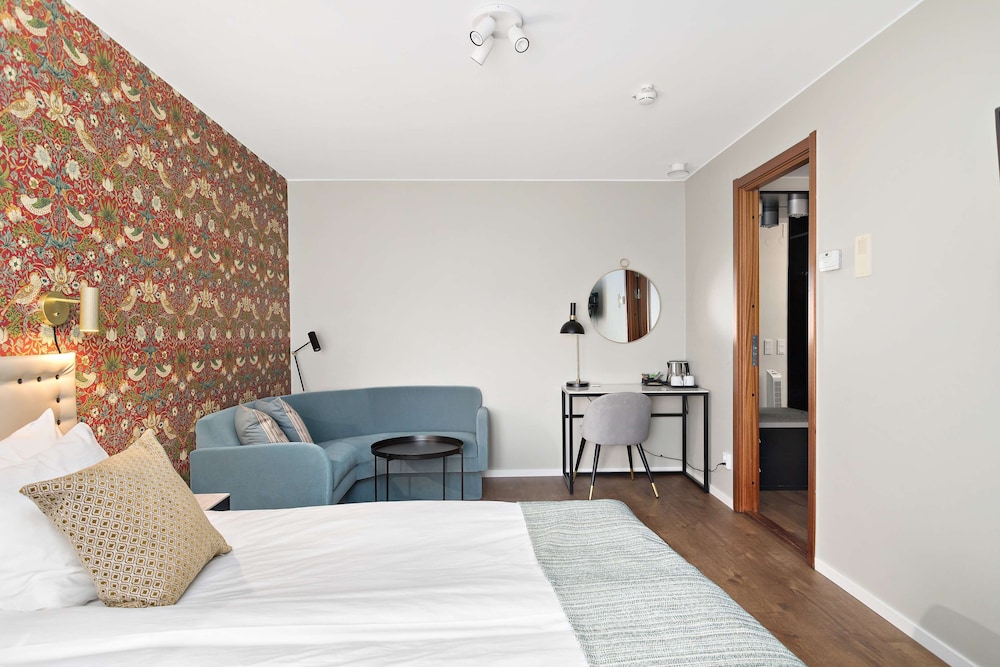 Suite, Multiple Beds, Non Smoking photo 1