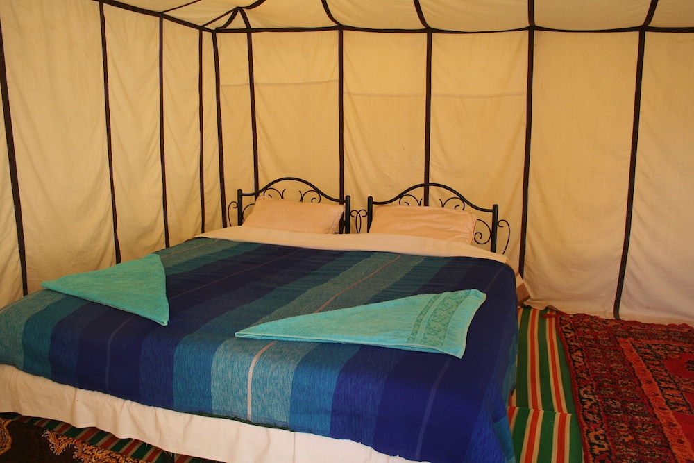 Tent, 2 Twin Beds photo 2
