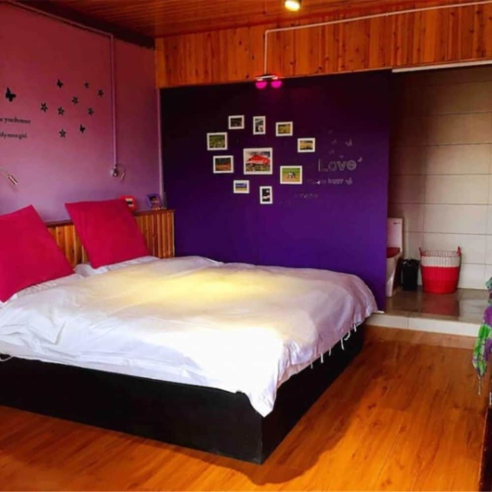 Suite, 3 Bedrooms