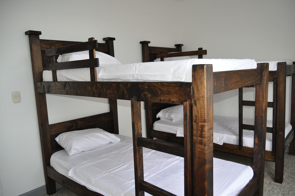 Shared Dormitory (6 beds)