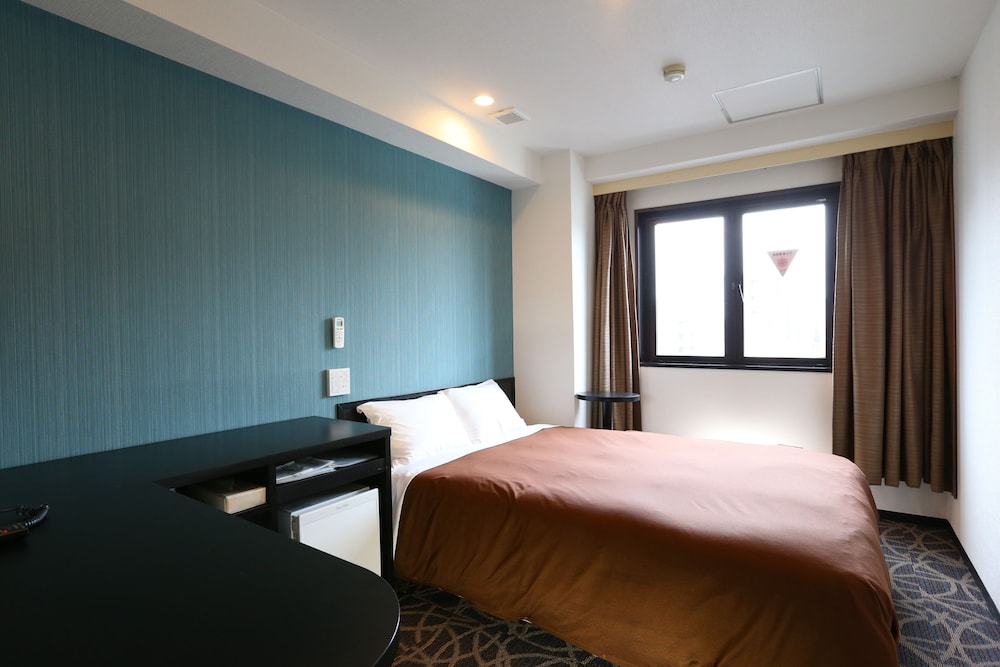 Premium Double Room, 1 Double Bed, Non Smoking (Room Size 15m² / Bed Size 140cm) photo 2