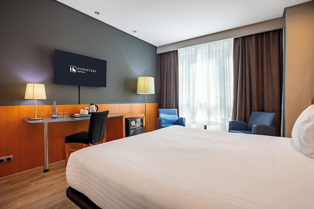 Superior Double Room Single Use - Photo 5