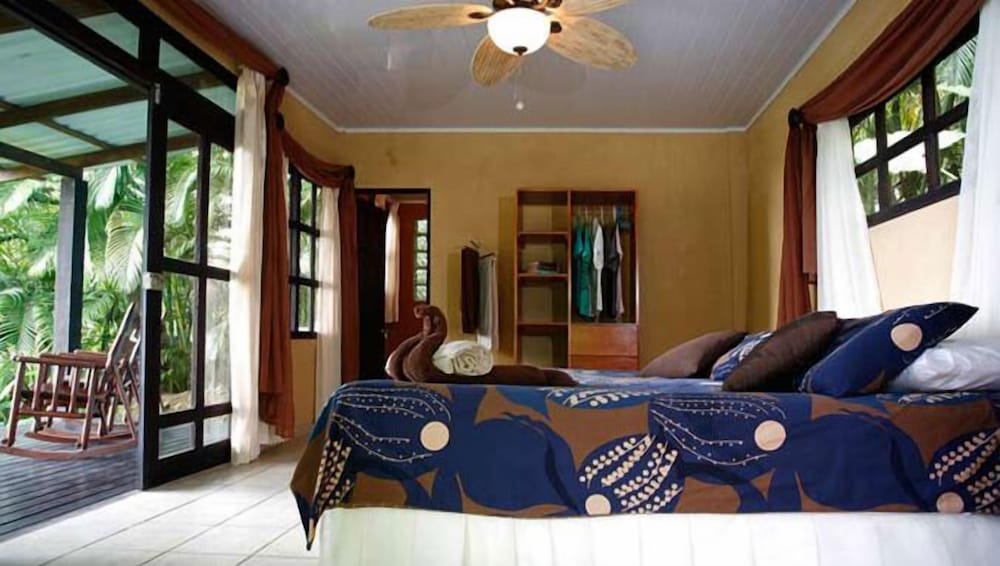 Romantisches Einzelzimmer, 1 Kingsize-Bett, Blick auf das Meer