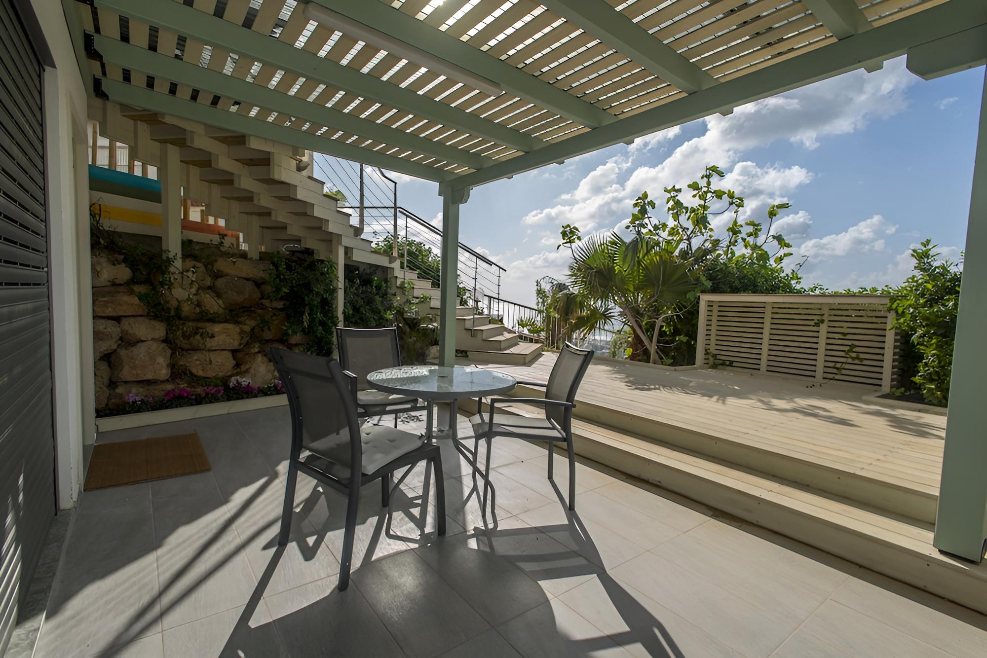 Superior Apartment, Sea View, Ground Floor
