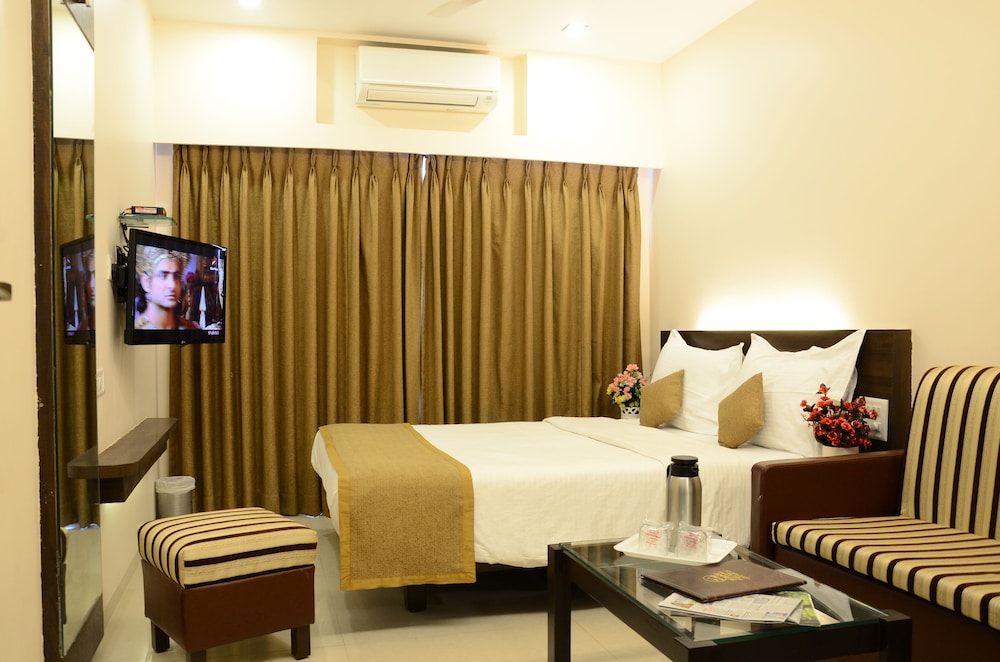 Club Room (Non AC) photo 1