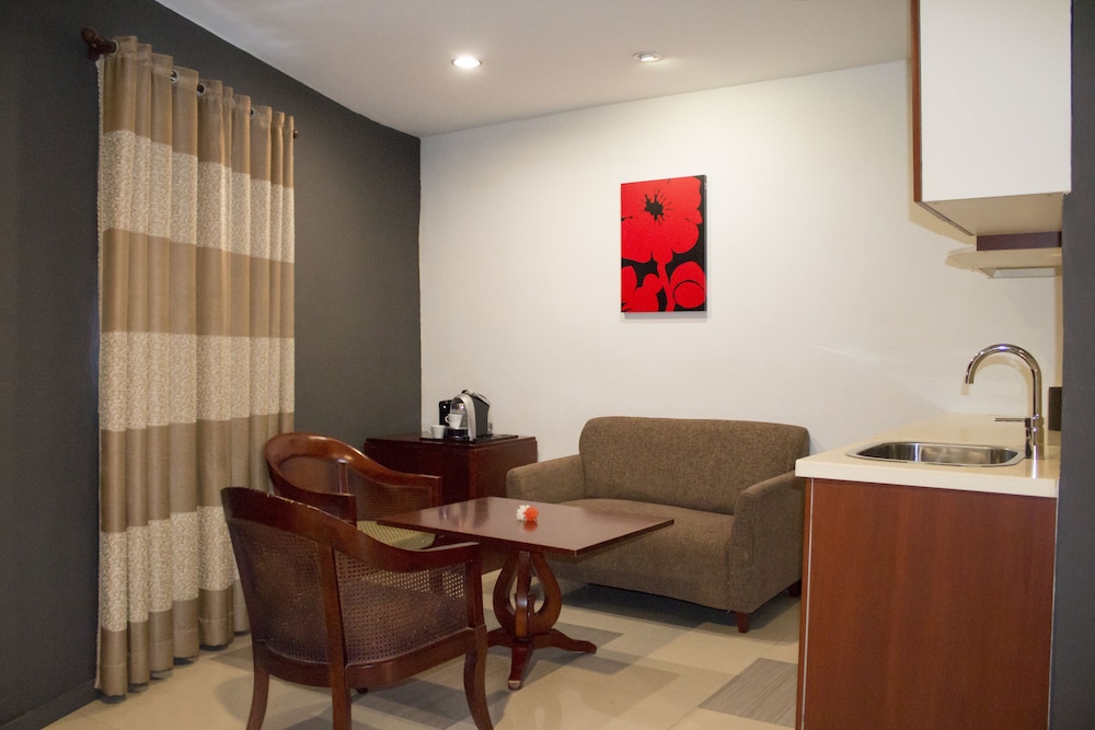 Studio Suite, Kitchenette