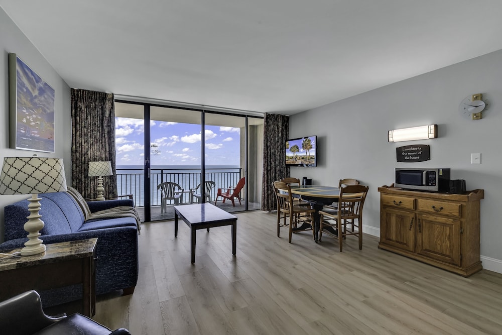 Family Condo, 1 Bedroom, Balcony, Beachside