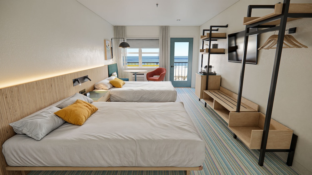 Dunes View Queen 1st Floor