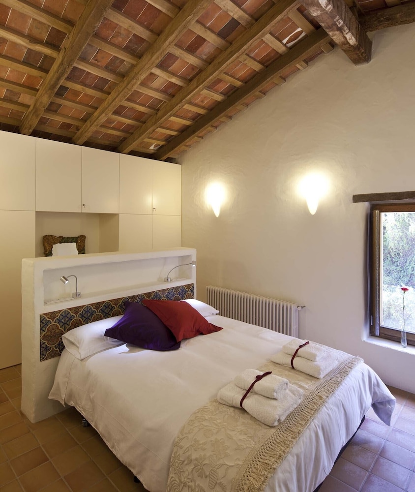 Habitación Doble Superior, con baño privado y vista al jardín (El Pou o El Jardí)