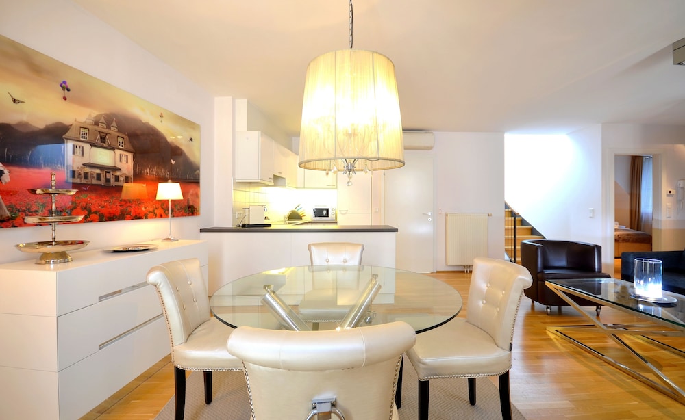 Luxury Penthouse, 1 Bedroom, Terrace, City View