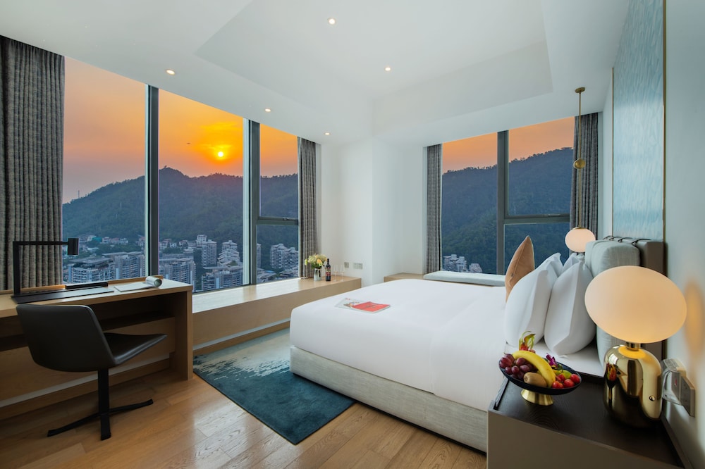 Premier Apartment, 2 Bedrooms, City View