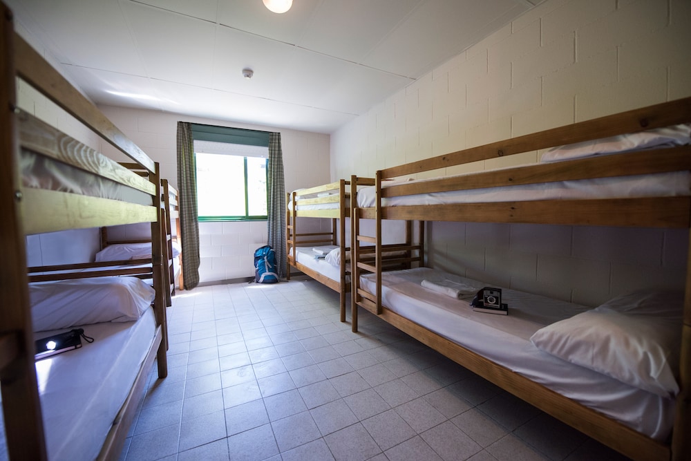 Dormitorio Compartido, Dormitorio Mixto (8 Camas)
