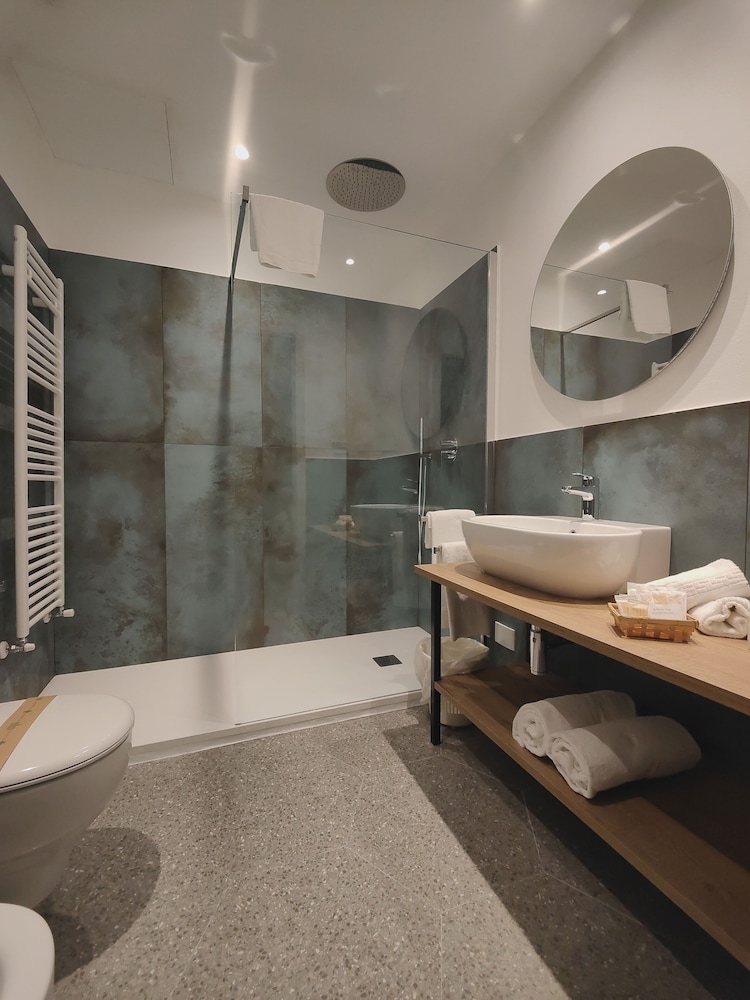 Family Suite - Photo 17
