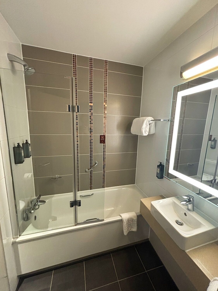 Deluxe Twin Room - Photo 3