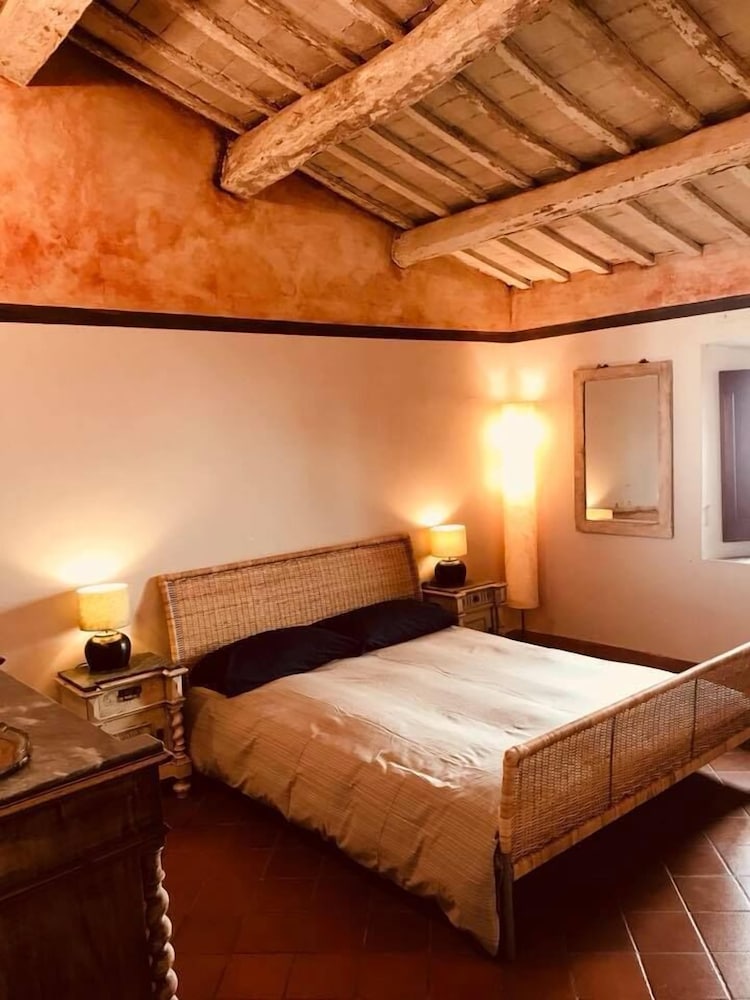 Double Room, 1 Queen Bed photo 1