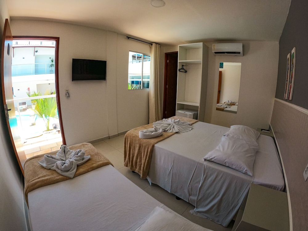 Standard Triple Room - Photo 1